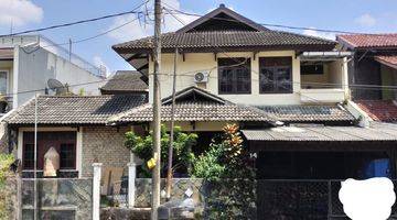 Gambar 1 Dijual Rumah 2 Lantai Dalam Komplek Strategis di Pangkalan Jati