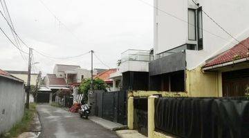 Gambar 1 Rumah 4 Lantai Siap Huni dan Hunian Nyaman@Pondok Aren