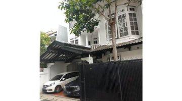 Gambar 2 Rumah Tebet Utara  Bisa u/ Rmh Tinggal, Kantor,  Tempat usaha, Mes karyawan, dll.  Dekat Casablanca, Stasiun Tebet, Strategis sekali dekat jalan besar.