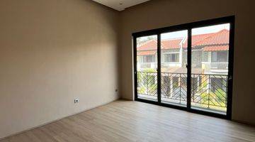 Gambar 1 Rumah Baru Renov Semi Furnished Di Kbp Bandung