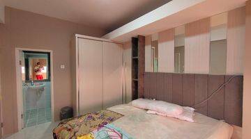 Gambar 4 Apartement Puncak Dharmahusada 2 BR Furnished Bagus Nat.ya375