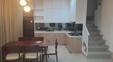 Gambar 1 Rumah Bagus Furnished di Pantai Indah Kapuk, Jakarta Utara