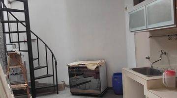 Gambar 3 Dijual Rumah 2 Lantai Daerah PIK Semi Furnished SHM