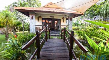 Gambar 1 For Sale A Charming Villa 4 Bedrooms In Blah Batu Pering Village 