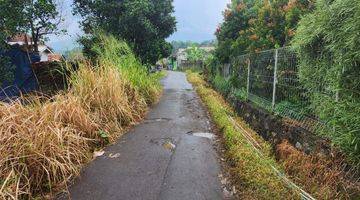 Gambar 2 Rumah Kebun View Gunung Salak