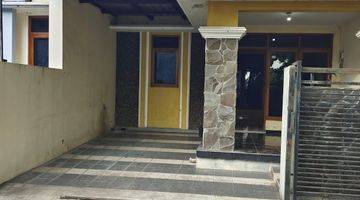 Gambar 4 Jual cepat Rumah SHM Bagus di Wolter Monginsidi siap huni