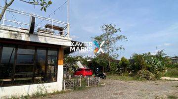 Gambar 2 Dijual bekas cafe dan hanya hitung tanah saja (furnish)