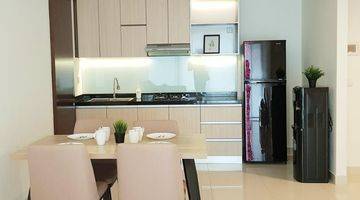 Gambar 1 Disewakan Apartemen Kensington 3 Kamar Tidur Furnished