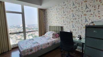 Gambar 1 Disewakan Apartemen Kensington 3 Kamar Tidur Furnished