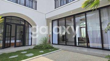 Gambar 4 Brand New Mediteranian Villa Padonan Canggu Dijual