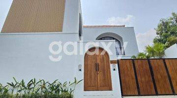 Gambar 3 Brand New Mediteranian Villa Padonan Canggu Dijual