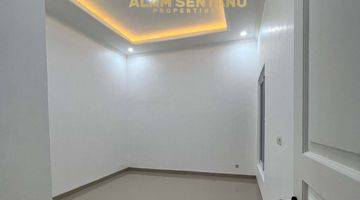 Gambar 3 Rumah 2 Lantai Baru Semi Furnished di Kencana Loka Bsd, Tangerang