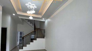 Gambar 5 Rumah 2 Lantai Baru Semi Furnished di Kencana Loka Bsd, Tangerang