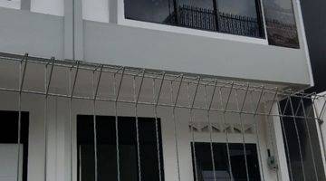 Gambar 1 Rumah 2 Lantai Di Cipinang Elok