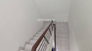 Gambar 4 Dijual Rumah Full Furnish 2 Lantai Cantik Dan Indah Pulo Gebang