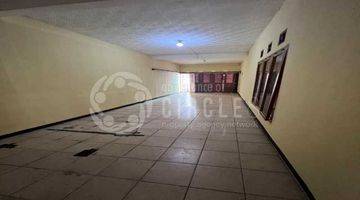 Gambar 4 Rumah di Tubagus Ismail, Bandung Unfurnished 