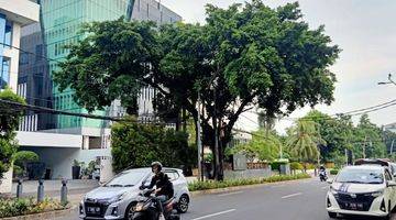 Gambar 3 Dijual gedung perkantoran 4 lantai bagus luas 1550 m sertifikat SHM