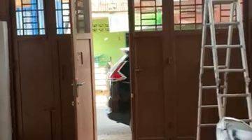 Gambar 3 Dijual Rumah 2,5 Lantai Semi Furnsihed Jalan Selam 3