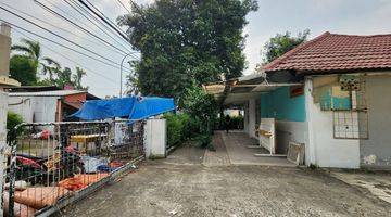 Gambar 4 WTL / DISEWAKAN Rumah dgn lahan parkir luas di lokasi Nusa Loka, BSD, Tangerang