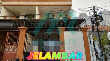 Gambar 1 ** Rumah di Jelambar 2 Lantai SHM Butuh Renovasi Utara**