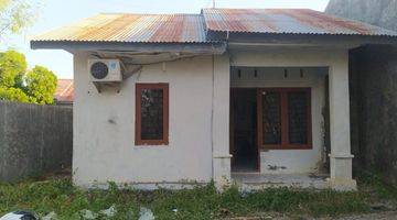 Gambar 1 RUMAH HOOK JARANG ADA SIAP HUNI 