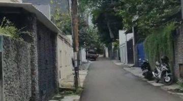 Gambar 3 Rumah 2 Lantai Bagus SHM di Kramat Pela, Jakarta Selatan