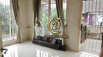 Gambar 1 Rumah  Di Emerald  Bintaro Sektor 9 Rumah Hook Siap Huni