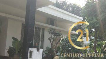 Gambar 2 Rumah  Di Emerald  Bintaro Sektor 9 Rumah Hook Siap Huni