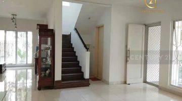 Gambar 3 Rumah  Di Emerald  Bintaro Sektor 9 Rumah Hook Siap Huni