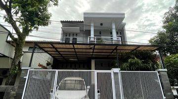 Gambar 1 Disewakan Rumah Cantik  + Furnish Jl.kayu Agung Turangga Buah Batu 