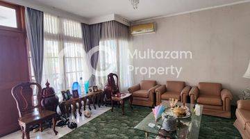 Gambar 4 Dijual
Rumah Pondok Indah
Jakarta selatan