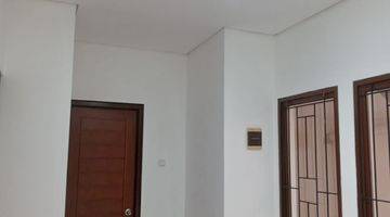 Gambar 3 Dijual Rumah Baru Emerald Bintaro