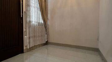 Gambar 4 BU Rumah Cantik Semi Furnished Dekat Condet Jakarta Timur Rumah