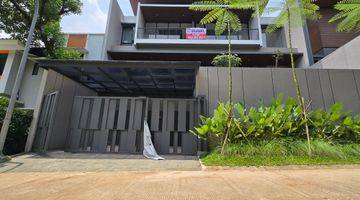 Gambar 1 Rumah Mewah Sentul City Kolam Renang Lift SHM