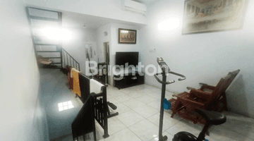 Gambar 3 Rumah Tanjung Duren 3½ Lt Row 1 Mobil Full Furnished Bebas Banjir