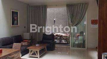 Gambar 2 RUMAH TAMANSARI 3½ LANTAI MINIMALIS MODERN SEMI FURNISHED, LOKASI STRATEGIS