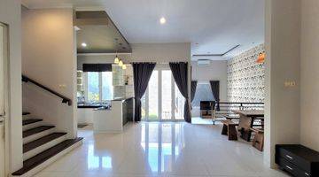 Gambar 1 DiJual Rumah 2 Lantai Full Furnished, Bagus di BSB