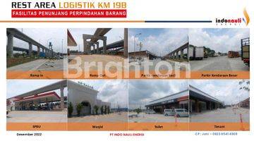 Gambar 4 LOGISTIK AREA KM 19B JALAN TOL JAKARTA CIKAMPEK