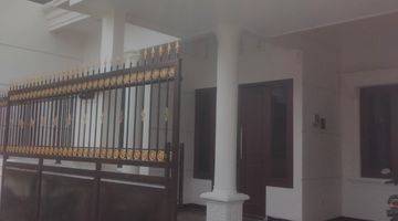 Gambar 3 Rumah Greesss mewah american style di gentan surakarta