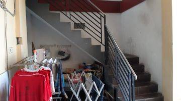 Gambar 4 Rumah Kost UNS 2 Lantai Murah 