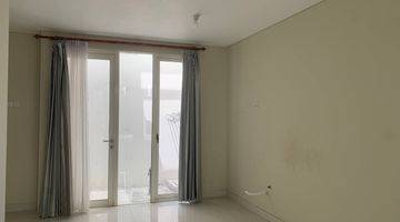 Gambar 3 Rumah 2 Lantai Bagus Semi Furnished SHM di Kalisari, Mulyorejo-pakuwon City, Surabaya