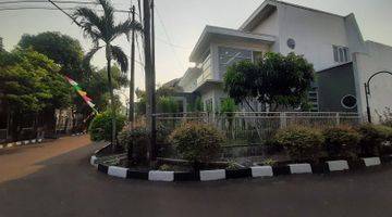 Gambar 4 Rumah Taman Laguna Cibubur Posisi Hoek Hadap Timur Furnished 