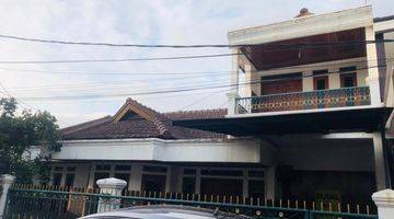 Gambar 2 Rumah di Komplek Nata Endah