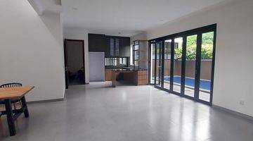 Gambar 2 Dijual Rumah Mewah Split Level di Bsd City