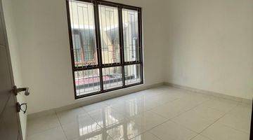 Gambar 3 Dijual Rumah Hoek 2 Lantai Di Discovery Bintaro