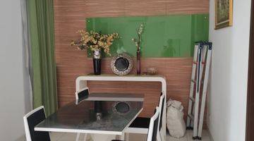 Gambar 2 Dijual Murah Rumah 2 Lantai Full Renov