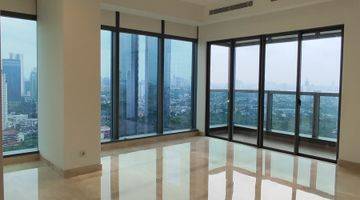 Gambar 3 Apartement 57 Promenade 3 BR 183m Private Lift Waterfront View