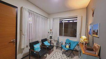 Gambar 1 Rumah 2 Lantai Bagus Unfurnished SHM di Setraduta, Bandung