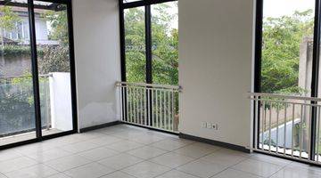 Gambar 1 Rumah Bagus Unfurnished SHM di Kbp Tatar Kamandaka , Bandung