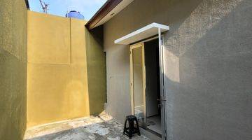 Gambar 2 Rumah 2 Lantai Bagus Unfurnished SHM di Setraduta, Bandung